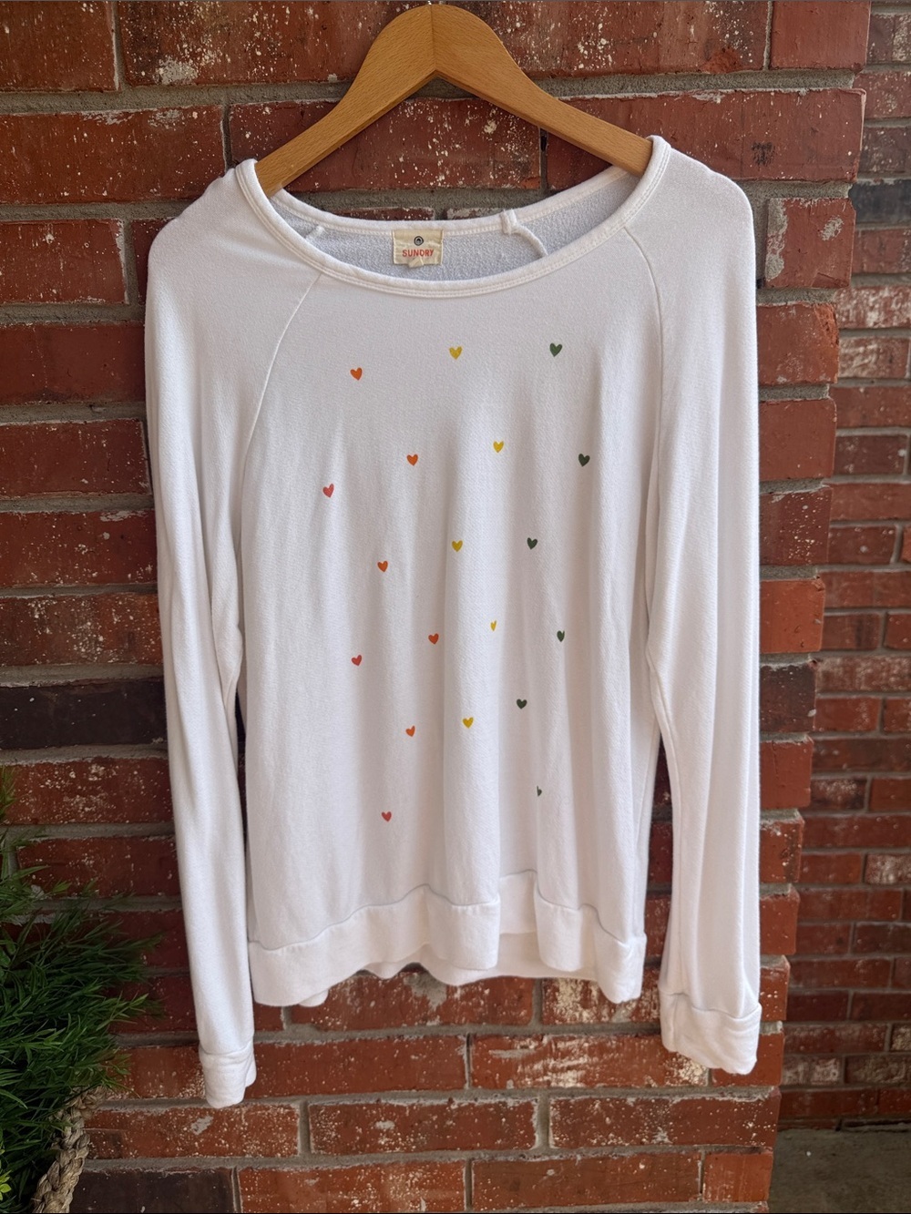 Sundry White Sweatshirt with Colorful Heart Accents Size 3